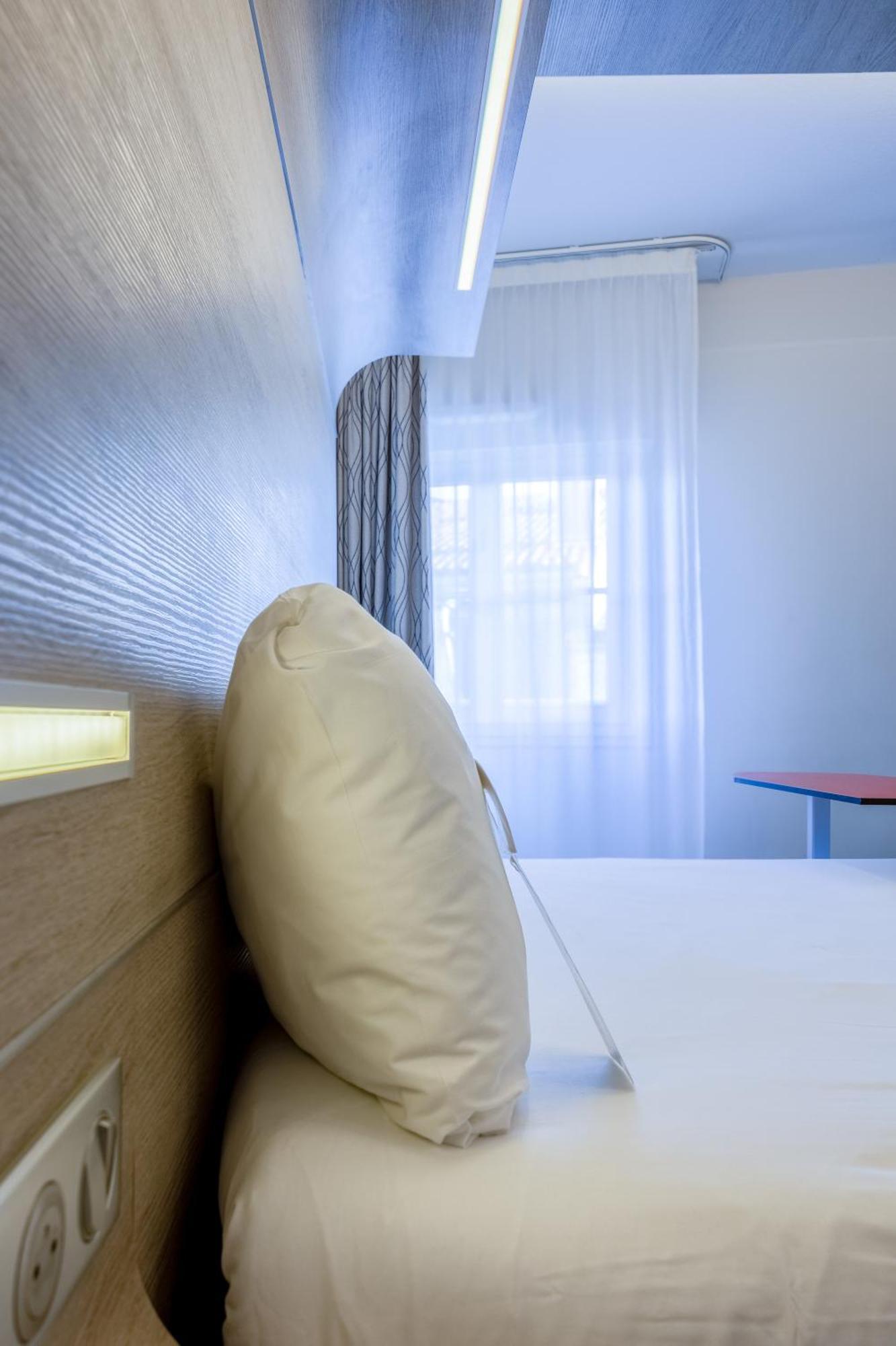 Ibis Styles La Rochelle Centre Hotell Exteriör bild